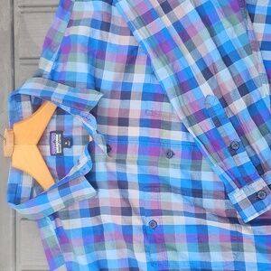 Patagonia Men's XL Long Sleeve Plaid Shirt in Blue Green Purple